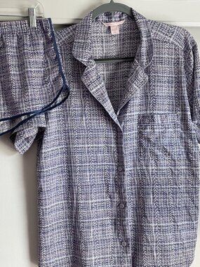 Victoria's Secret Pajama 2 Piece SET Size L Satin Short Sleeve Top Shorts